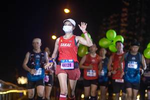 BIB: 426, 44128
                            <button type="button" onclick="openModal(18285040)" class="btn btn-primary btn-sm float-right btn-popup" data-toggle="modal" data-target=".modal-high-quality">
                        <i class="fas fa-shopping-cart"></i> Add to Cart
                    </button>
                                            <button type="button" onclick="isThisMe(18285040, true)" class="btn btn-success btn-sm float-right btn-popup btn-isme hidden" data-toggle="tooltip" data-placement="bottom" title="นี่คือรูปของคุณใช่ไหม คลิกที่นี่เพื่อเอาเข้าอัลบั้ม">
                        <i class="fas fa-plus"></i> Add to album
                    </button>
                    <button type="button" onclick="isThisMe(18285040, false)" class="btn btn-warning btn-sm float-right btn-popup btn-isnotme hidden">
                        <i class="fas fa-ban"></i> Remove from album
                    </button>